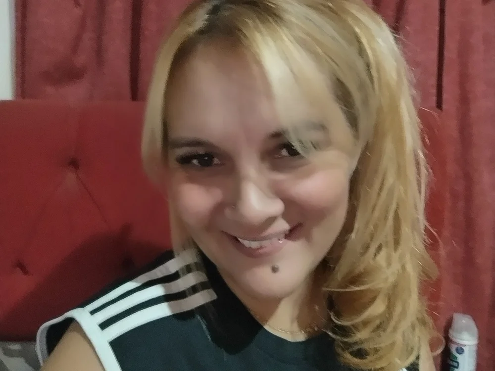 loreisa Chat Room offline