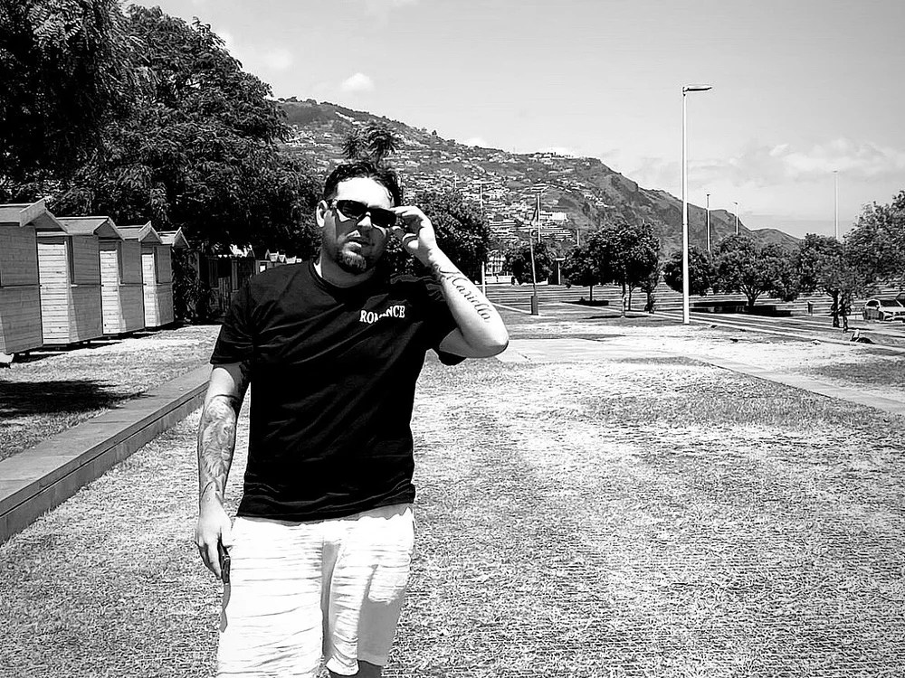 Garciaaa76 Obrolan XXX Offline