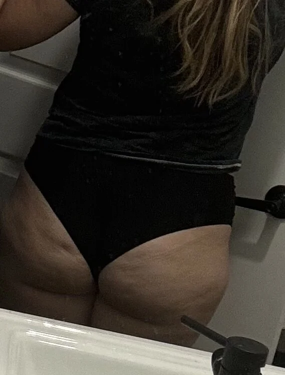 katiegirl778n Offline XXX chat