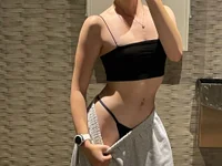 sweeti_lia's webcam live show