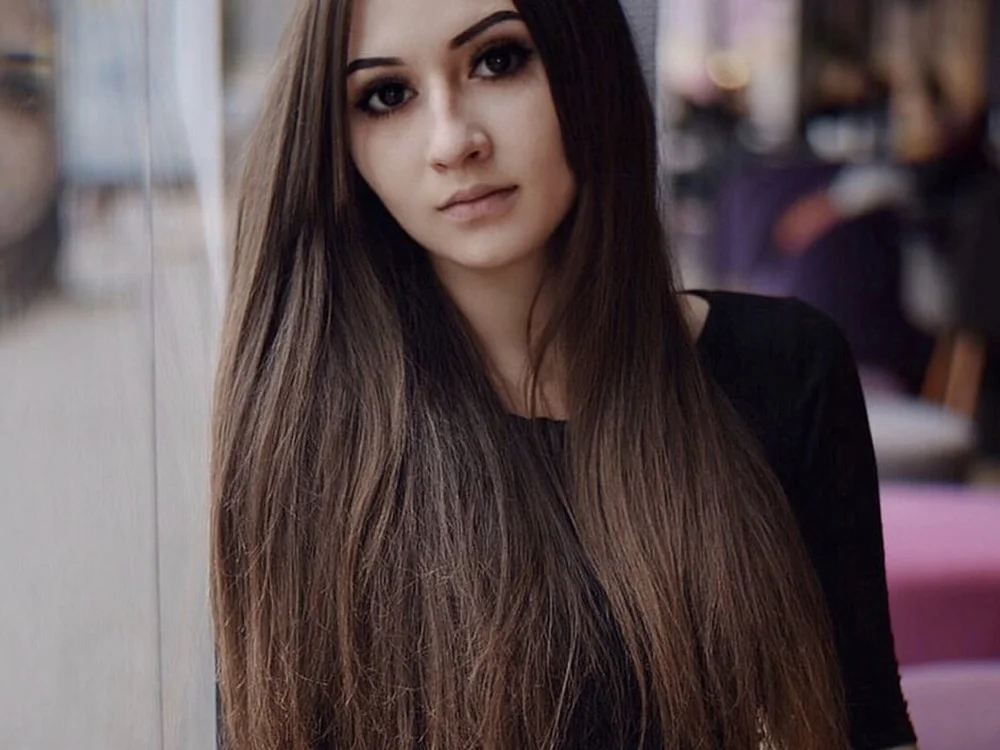 Doll__18's Offline Chat Room