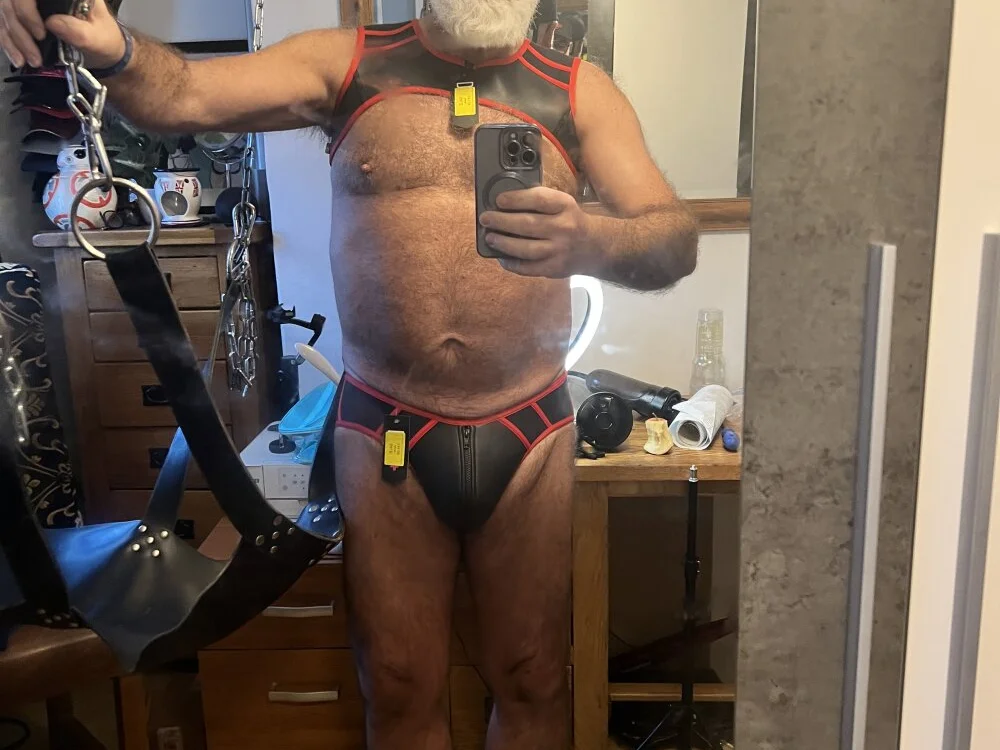 LeatherSdaddy Offline XXX Chat