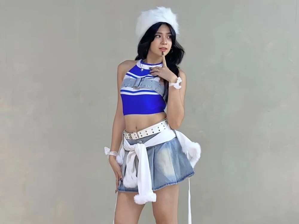 CelestineLyson Offline XXX Chat