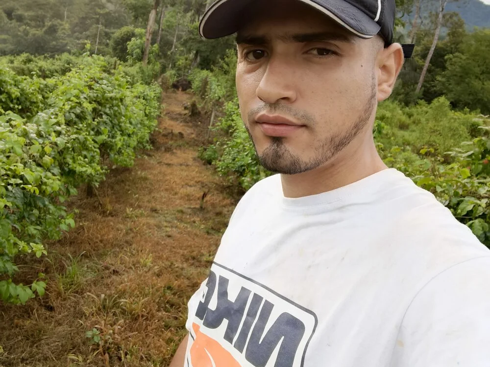 leandro-416 오프라인 XXX 채팅