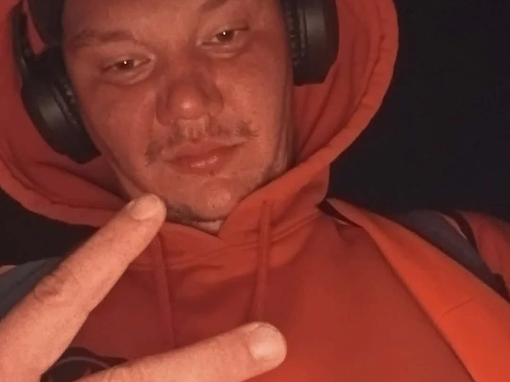 Offline XXX chat Sernikoik