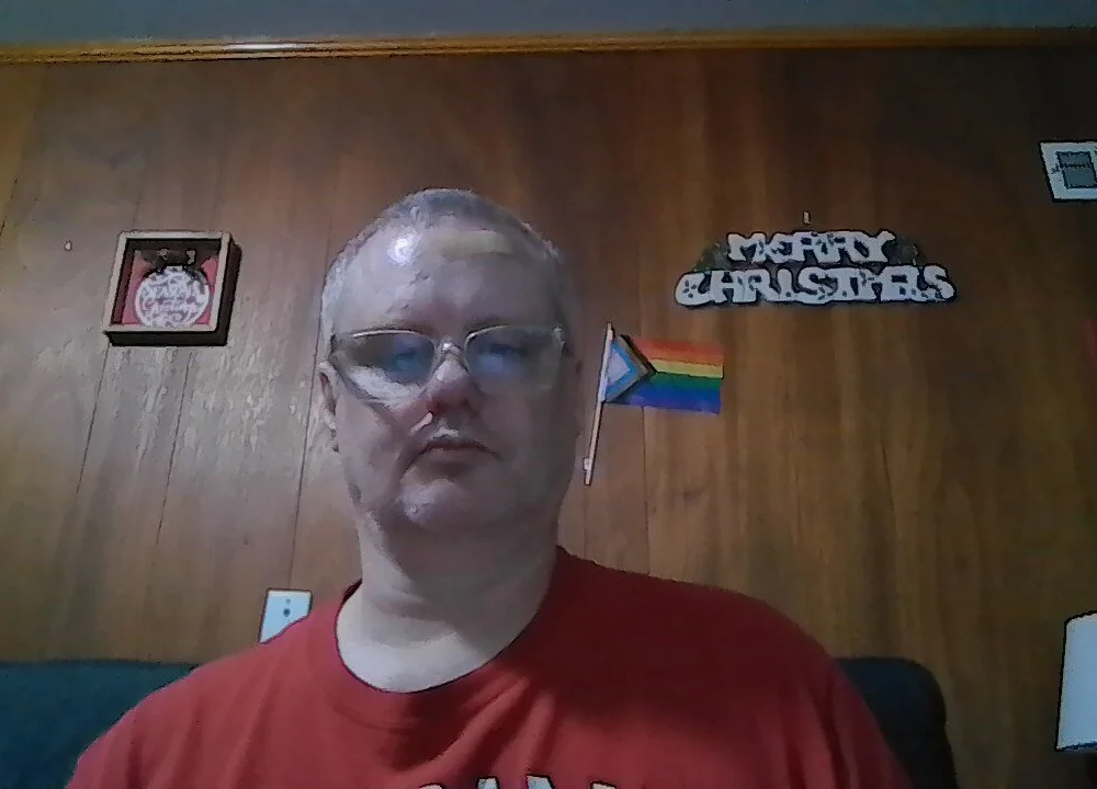 ERGuy01's Offline Chat Room