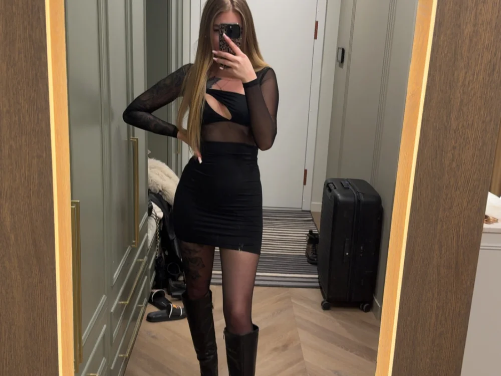 lola_bunny1235's most recent online preview