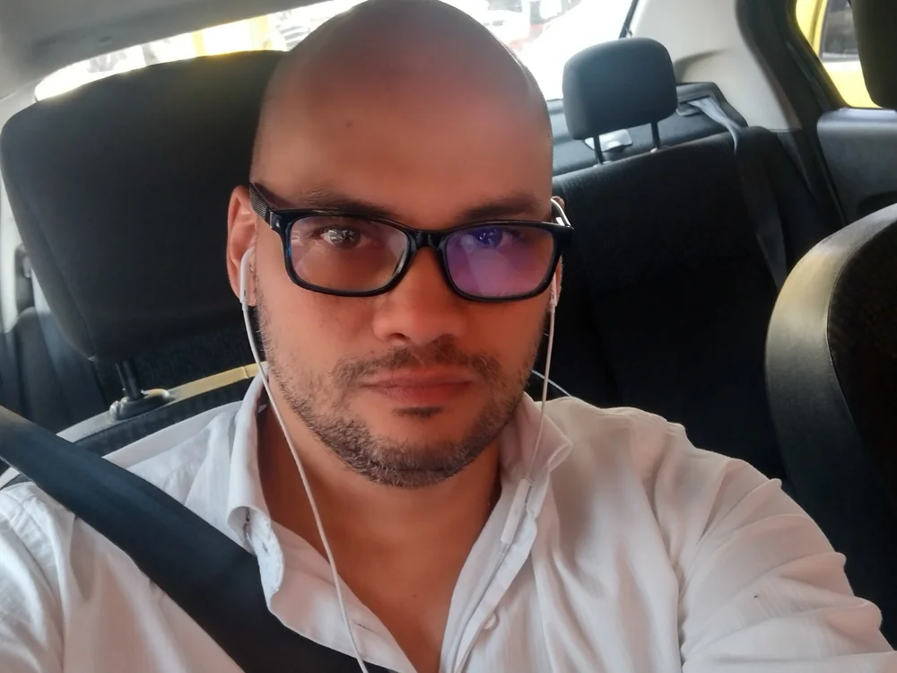 44nextdoorgentleman Offline Chatraum