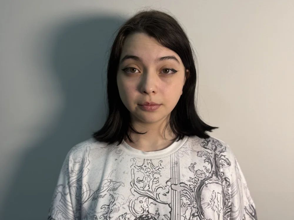 LeoraRoscorla offline chatrum