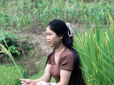 MINASSA69 - Girl 