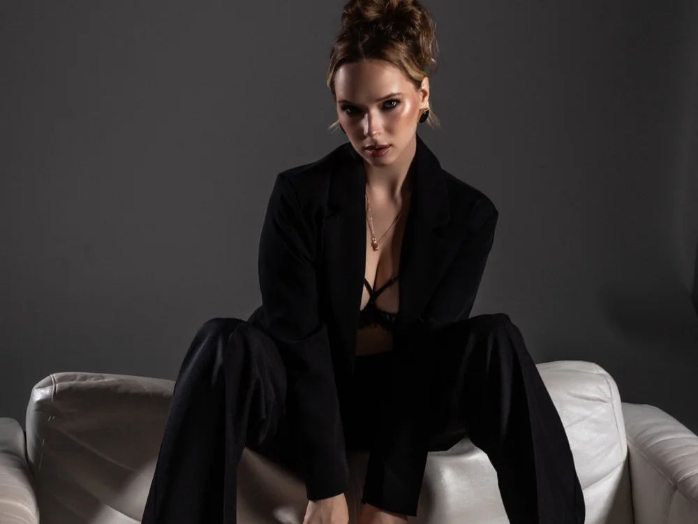 GentleRossi Chat XXX offline
