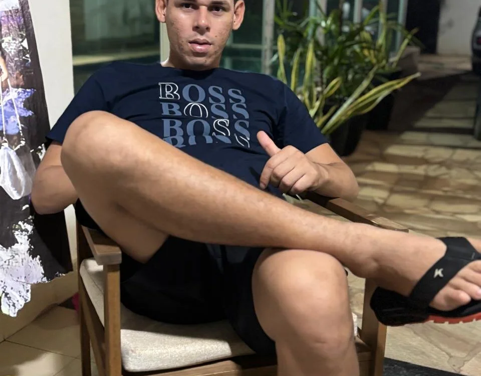 Vini331's Offline Chat Room