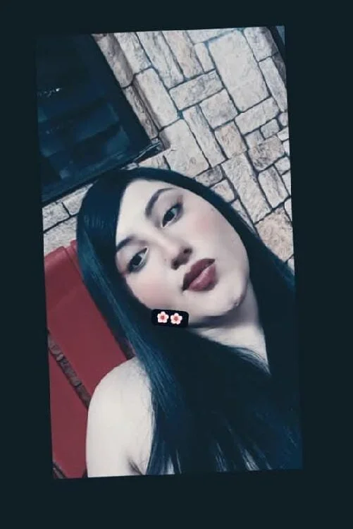 Peyton_Carter's Offline Chat Room