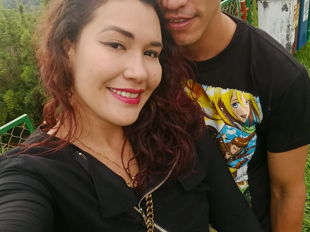 luxandracon23 offline XXX-chatje