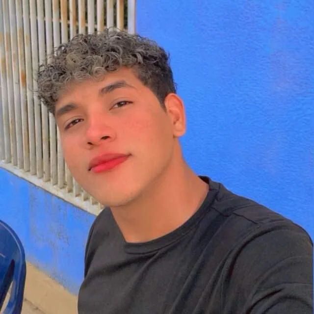 Thiago_Morales offline chatrum