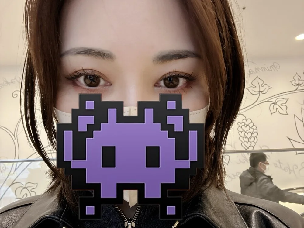 komu_gi_'s Offline XXX Chat