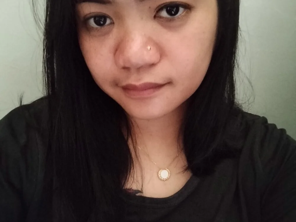 دردشة PreggyHotBigBoobs الجنسية دون اتصال