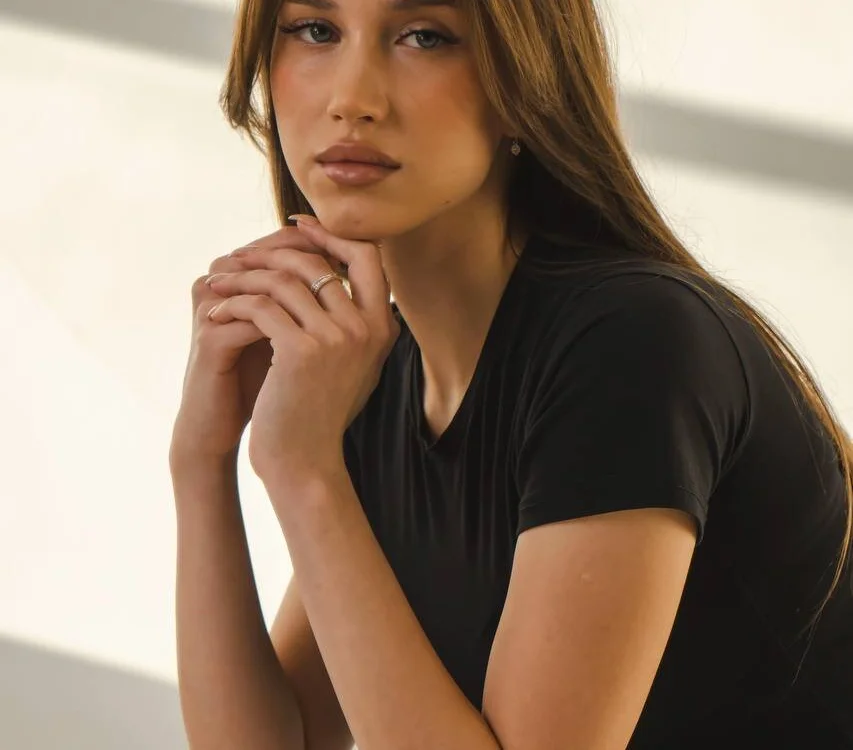 ShardaMantle cam model