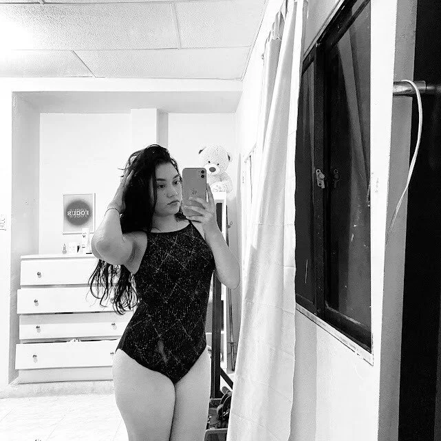 Isabellaa_Love_ offline chatrum