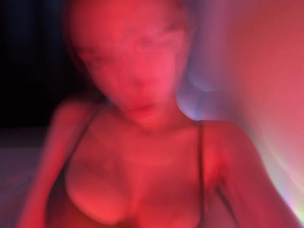 koolaidandfrozenpizza Offline XXX-Chat