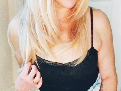 MissHoneyPenny profile