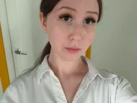MonicaSway's Offline Chat Room