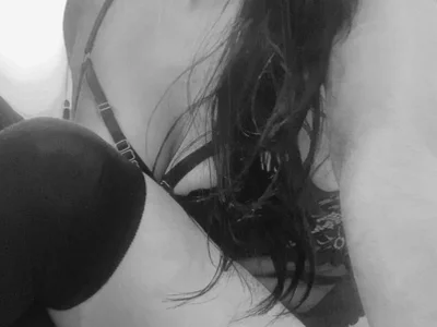 Scarlett_wine - Girl 