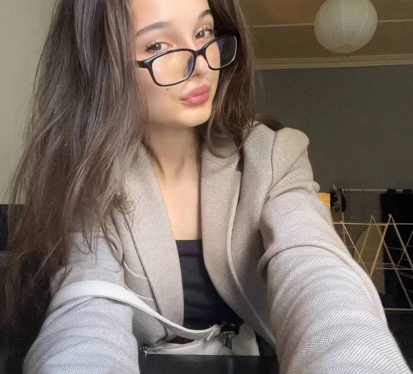 ZaidaKellner's Offline XXX Chat