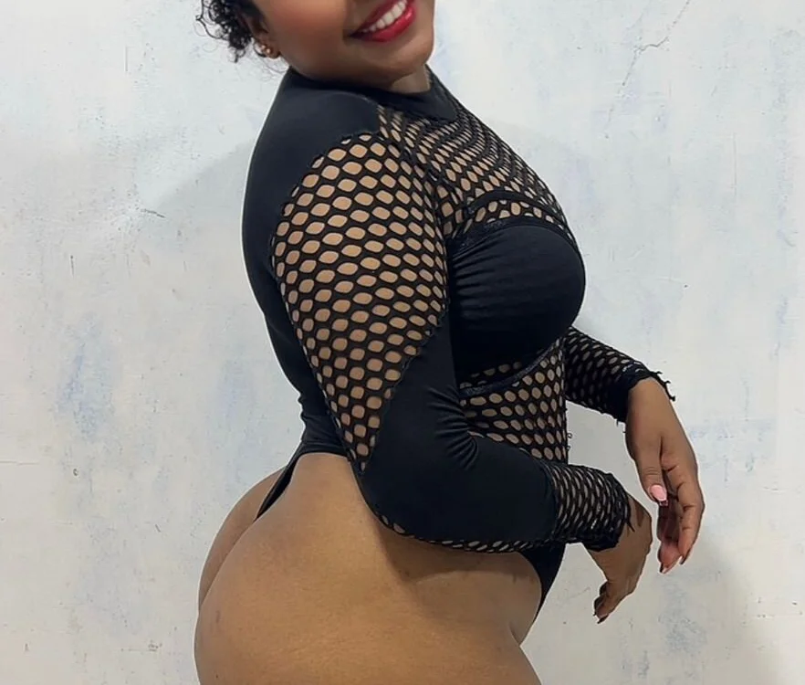 دردشة Lizeth_hot2002 الجنسية دون اتصال