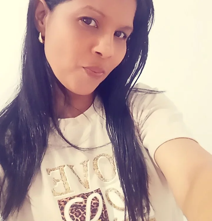 Latina306 Chat XXX offline