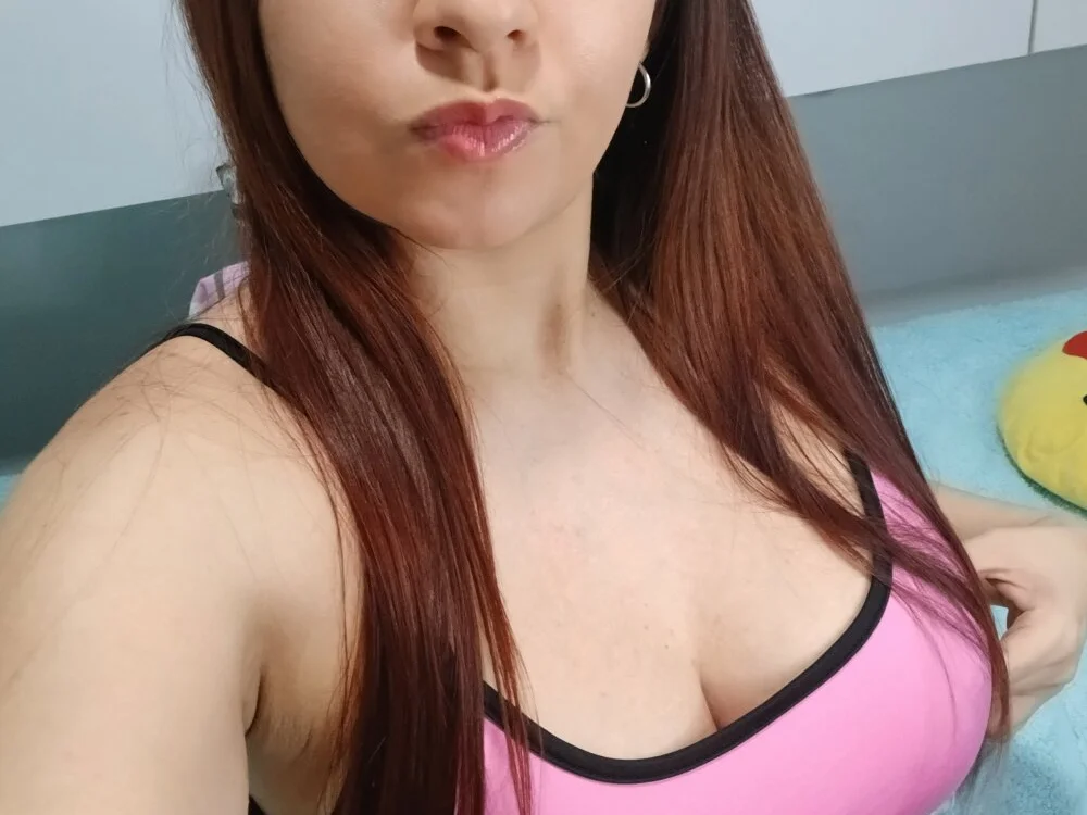 Amanda_Cruuz অফলাইন XXX চ্যাট