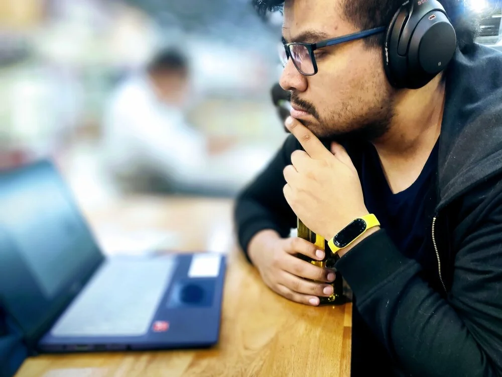 profeisaaco's Offline XXX Chat