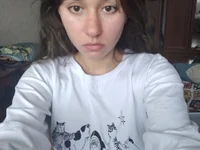 MiaLovelyOne Adlı Modelin Canlı XXX Sohbeti