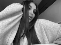 ZulaPinette's webcam live show