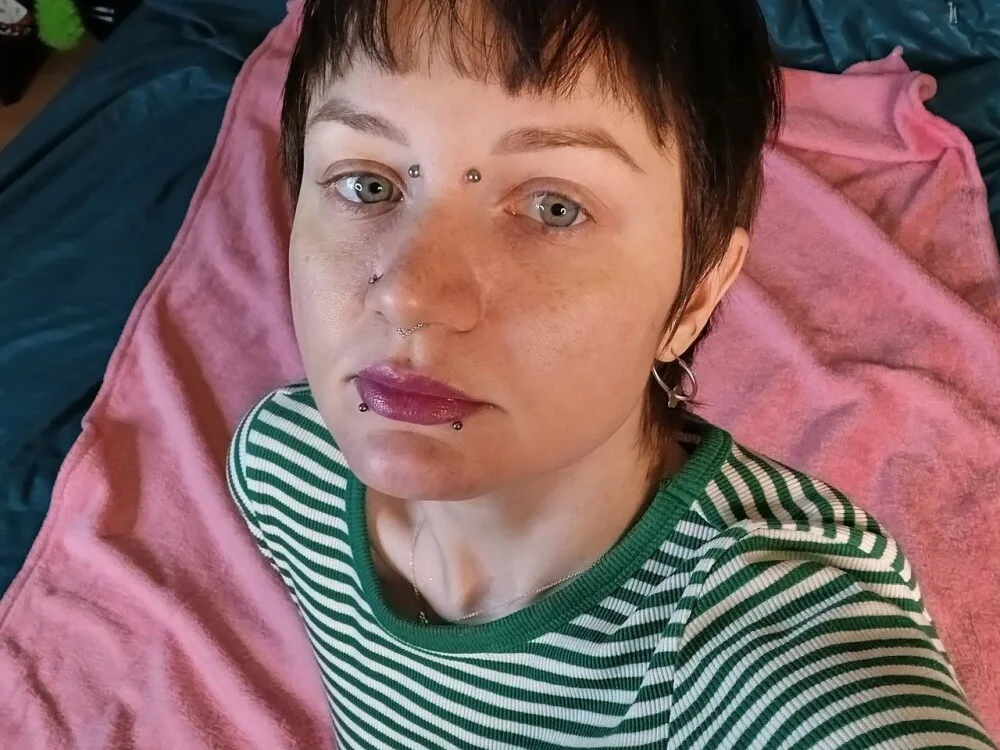 Dia_Angel Chat XXX offline