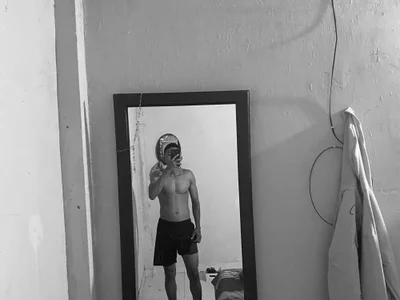 ELFLACO464 - Boy 