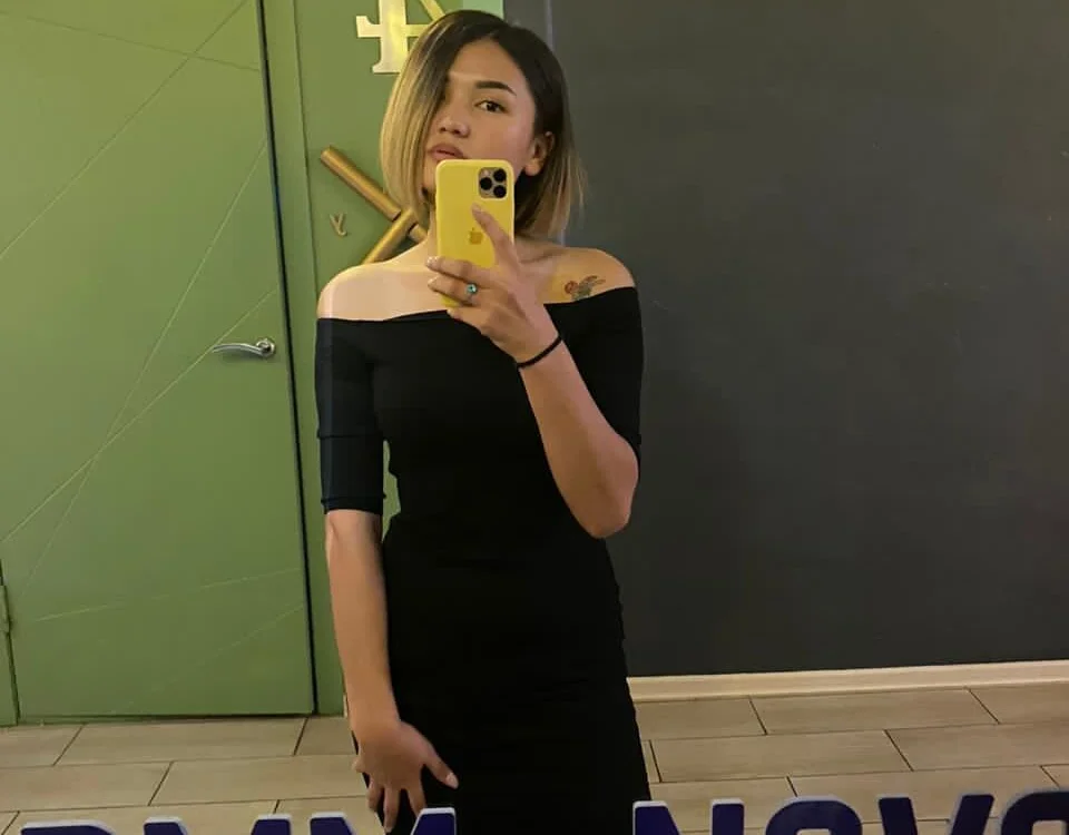 lina_lee69 offline chatrum