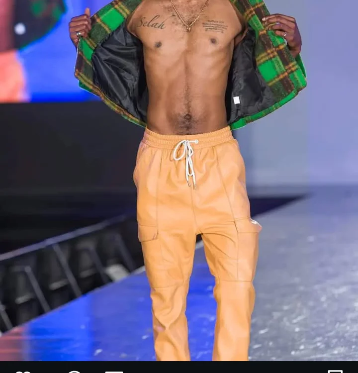 Offline XXX chat modela muushroomtip