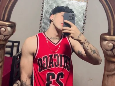 Owen_rave Male Smallaudience Cam Chat