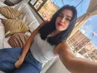 lorrayne-'s webcam live show