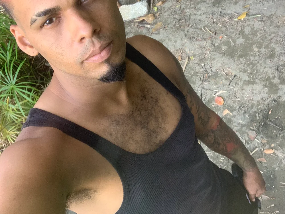 Josuedlantigua offline XXX-chat