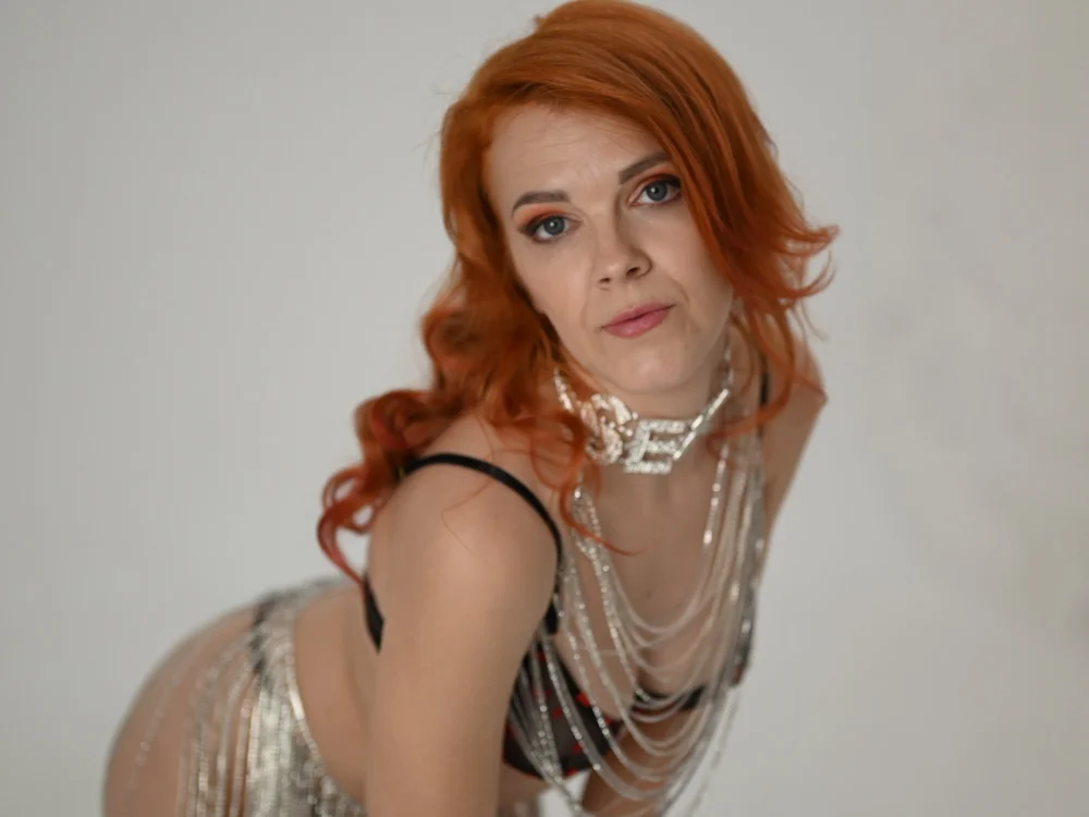 GingerLizzi's Offline XXX Chat