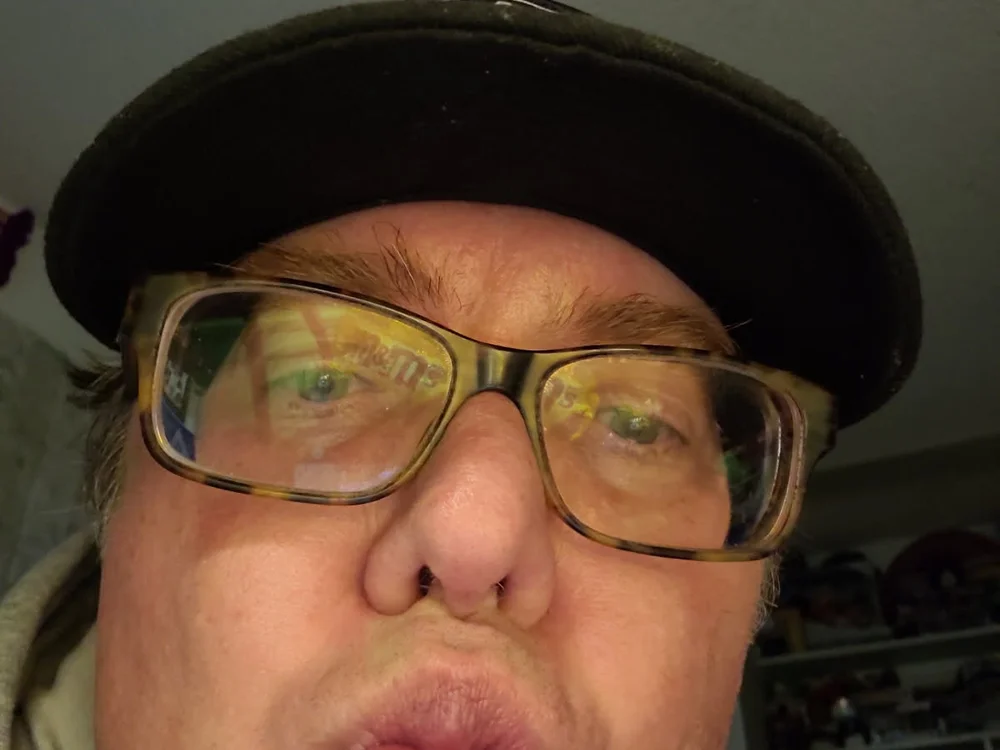 Sage8888's Offline Chat Room