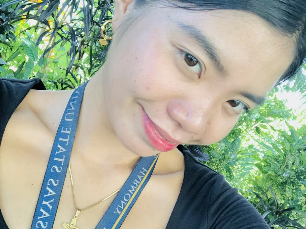 Wet_oliviaxxx's Offline XXX Chat