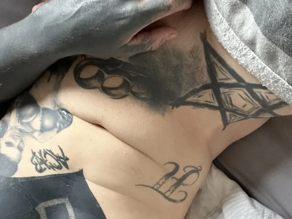 yrboytoy6 Offline XXX-chat