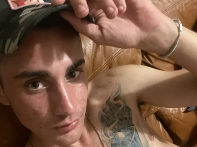 AlexitoTrendy22 Male White Live Cam Nude