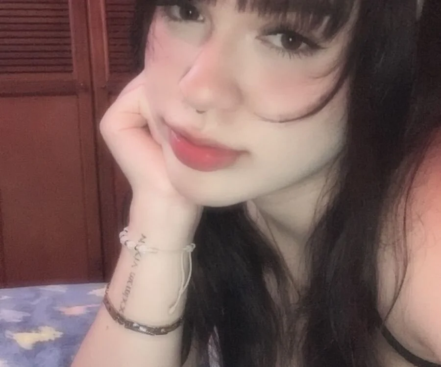 rossabby's Offline Chat Room