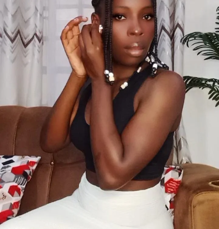 peachy_ebony1 offline XXX-chat