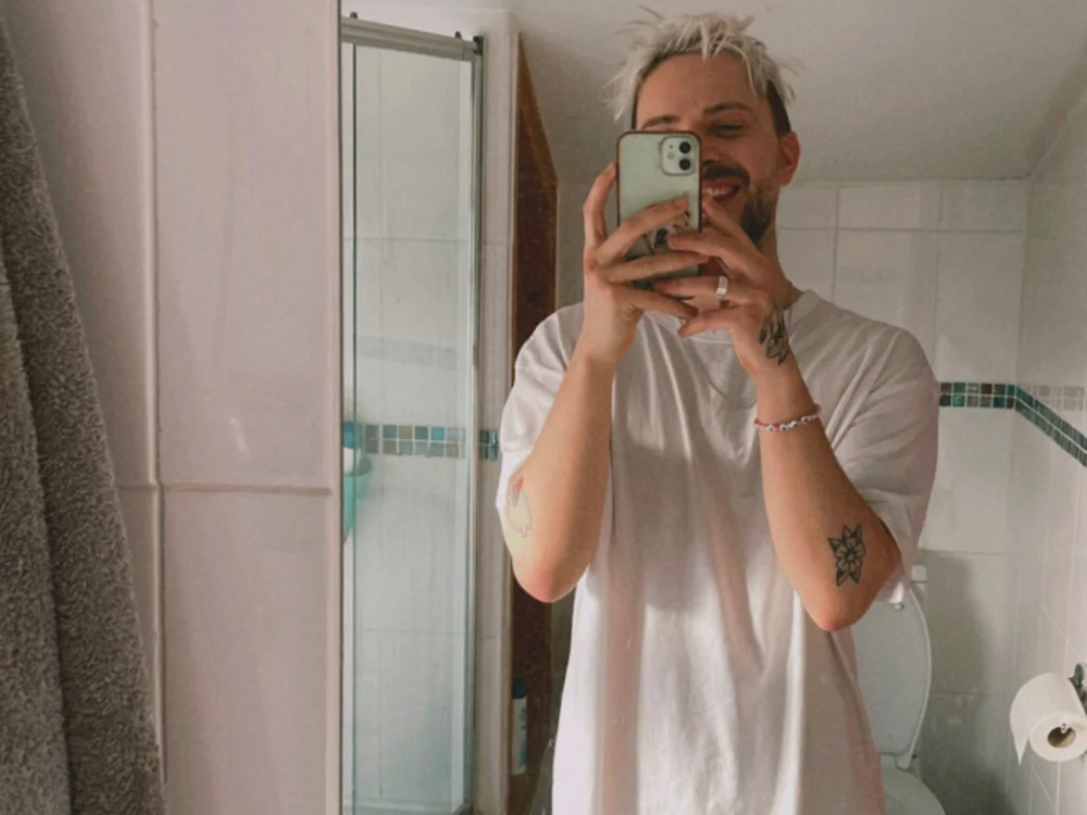 hungbrit69 離線 XXX 聊天