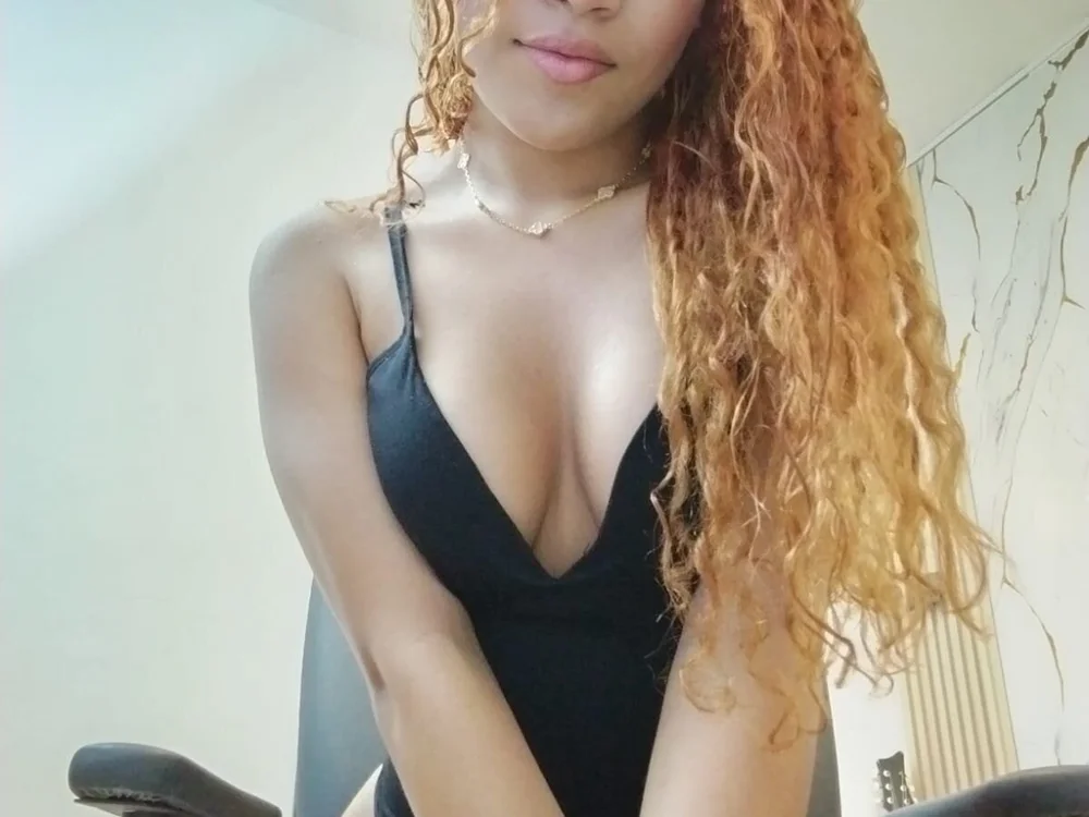 Chatroom XXX hors ligne de Zoey_Taylor07